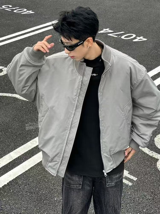 American-style pilot jacket and cotton jacket