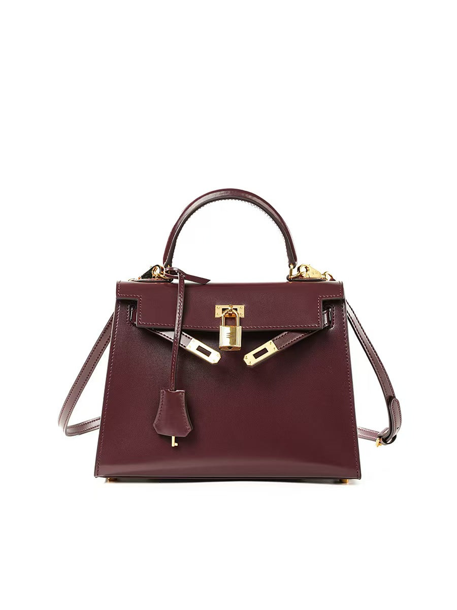 Hand bag